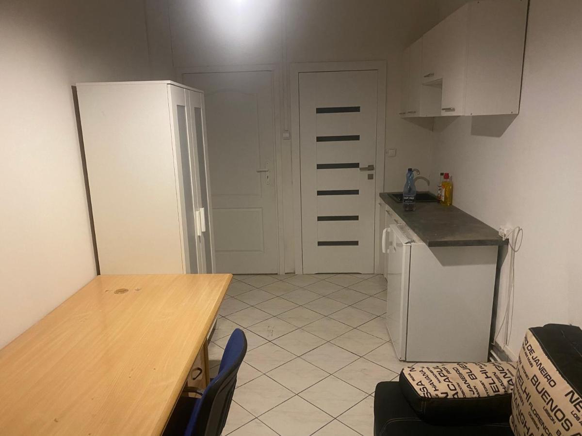 Falata Apartament Kobylka Luaran gambar